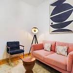 Appartement Santana | Walk To Metro & Downtown *