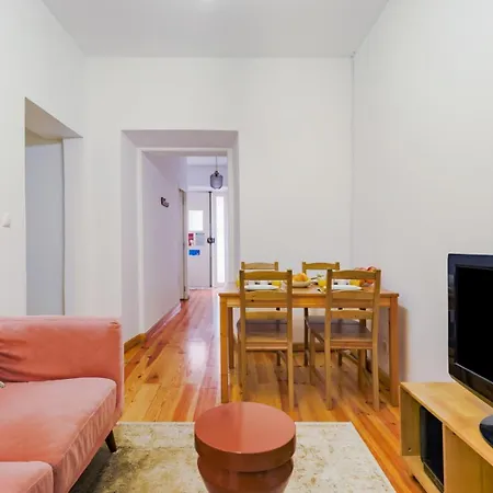 Appartement Santana | Walk To Metro & Downtown *