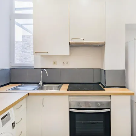 Appartement Santana | Walk To Metro & Downtown *