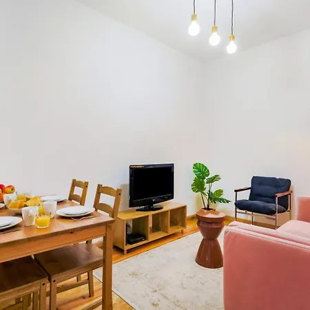 Santana | Walk To Metro & Downtown Appartement *