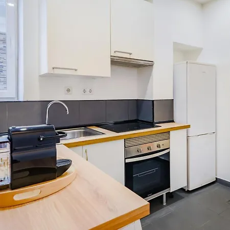 Appartement Santana | Walk To Metro & Downtown Lisboa